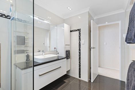 Photo of property in 6 Humphries Place, Awapuni, Palmerston North, 4412