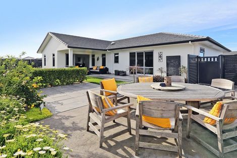 Photo of property in 39 Kapiti Drive, Poraiti, Napier, 4112
