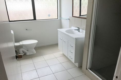 Photo of property in 2/157 Birkdale Road, Birkdale, Auckland, 0626