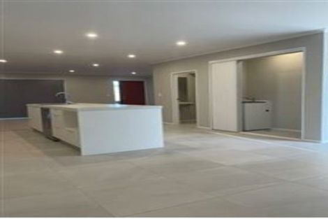 Photo of property in 24 Te Rito Road, Hobsonville, Auckland, 0616