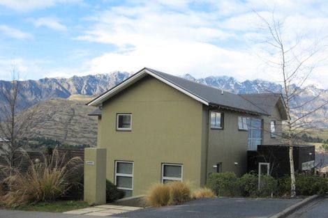 Photo of property in 74 Hensman Road, Queenstown, 9300
