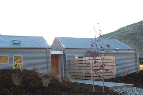 Photo of property in 49 Mathias Terrace, Arthurs Point, Queenstown, 9371