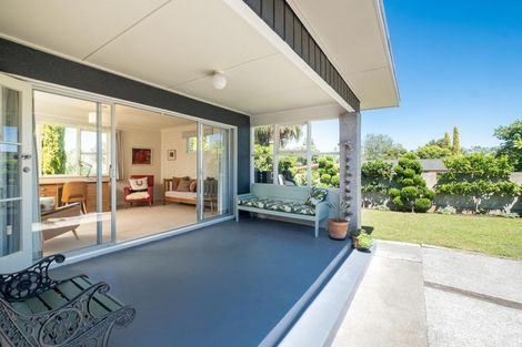 Photo of property in 43 Muritai Crescent, Havelock North, 4130