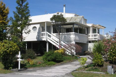 Photo of property in 6 Hinau Street, Pukehangi, Rotorua, 3015