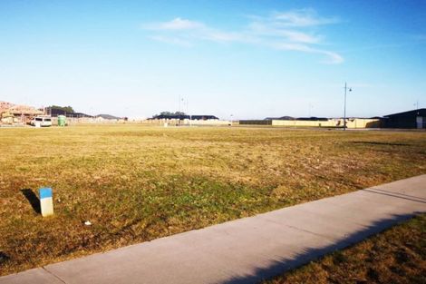 Photo of property in 12 Awatere Street, Pegasus, 7612