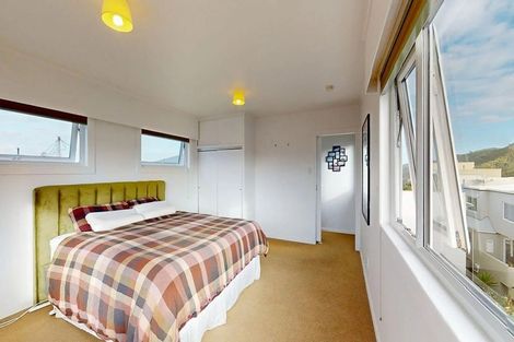 Photo of property in 132 Mitchell Street, Brooklyn, Wellington, 6021