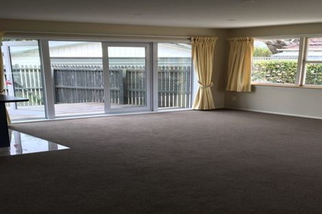 Photo of property in 15 Dunbars Road, Halswell, Christchurch, 8025