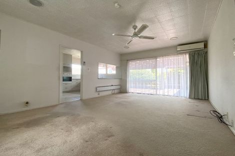 Photo of property in 4 Roadley Avenue, Sunnyhills, Auckland, 2010