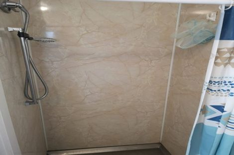 Photo of property in 66 Alexander Street, Cockle Bay, Auckland, 2014