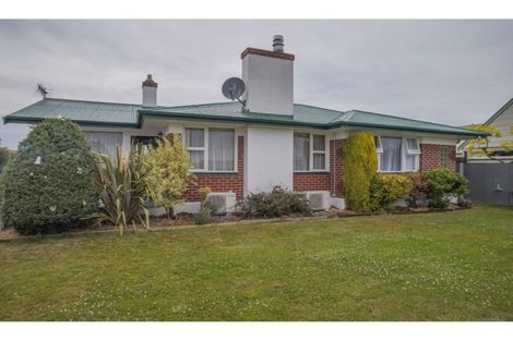 Photo of property in 28 Saint George Street, Watlington, Timaru, 7910