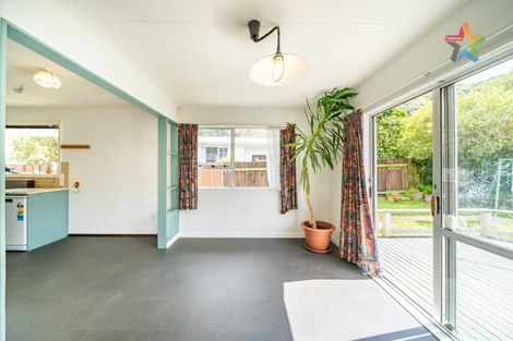 Photo of property in 6 Kendal Grove, Wainuiomata, Lower Hutt, 5014