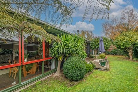 Photo of property in 14 Rakino Place, Awapuni, Palmerston North, 4412