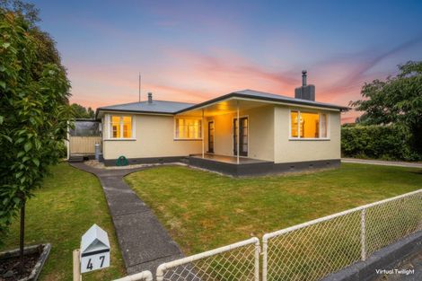 Photo of property in 47 Tararua Street, Pahiatua, 4910