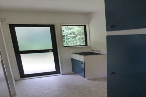 Photo of property in 28 Hookway Grove, Paraparaumu, 5032