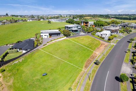 Photo of property in 20 Links Drive, Waiwhakaiho, New Plymouth, 4312