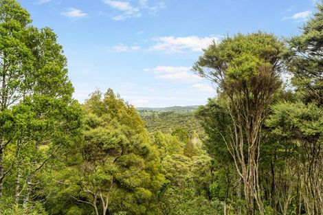 Photo of property in 77 Huia Road, Titirangi, Auckland, 0604