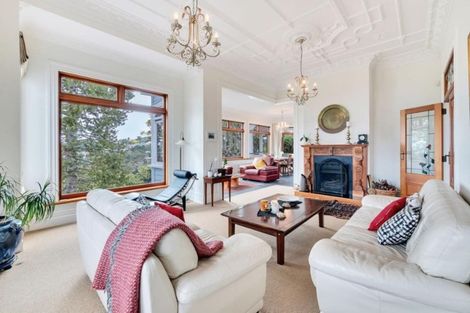 Photo of property in 49 Seaview Avenue, Northcote, Auckland, 0627