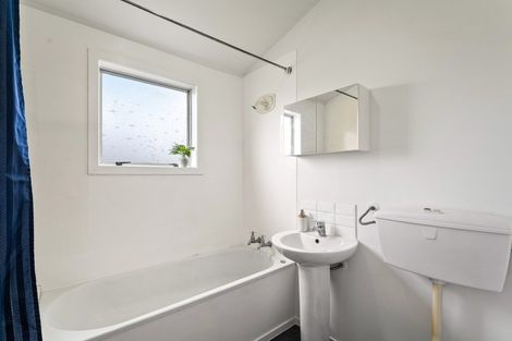 Photo of property in 264d Grounsell Crescent, Belmont, Lower Hutt, 5010