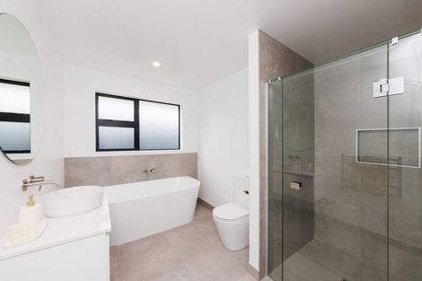 Photo of property in 4a Bristol Crescent, Roslyn, Palmerston North, 4414