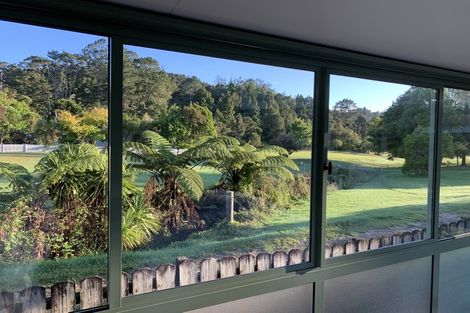 Photo of property in 15 Church Street, Swanson, Auckland, 0612