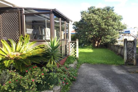Photo of property in 8c Wolfe Street, Regent, Whangarei, 0112