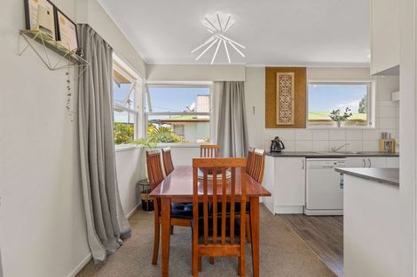 Photo of property in 43 Lisa Crescent, Mangakakahi, Rotorua, 3015