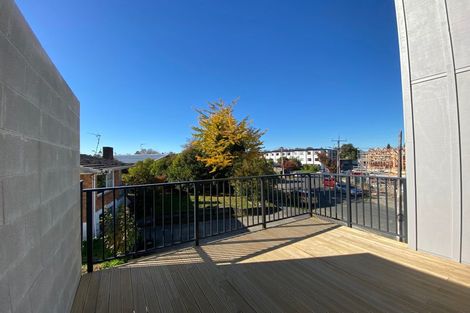 Photo of property in 1/30 May Street, Hamilton East, Hamilton, 3216