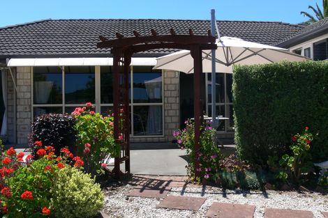 Photo of property in 4 Nautical Drive, Haruru, 0204