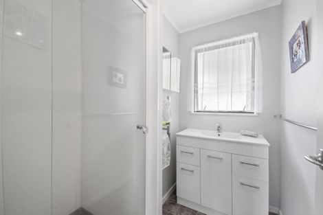 Photo of property in 35 Taringa Avenue, Kuratau, Turangi, 3381