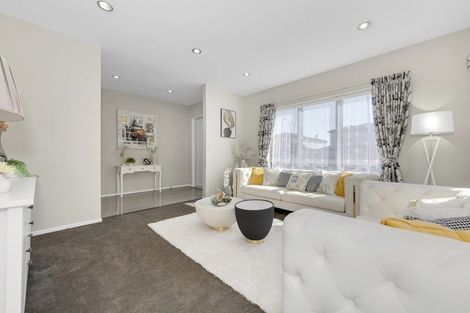 Photo of property in 35 Clady Drive, Flat Bush, Auckland, 2019