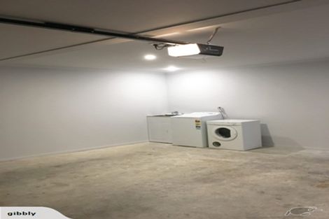 Photo of property in 3b Scotland Place, Hillcrest, Hamilton, 3216