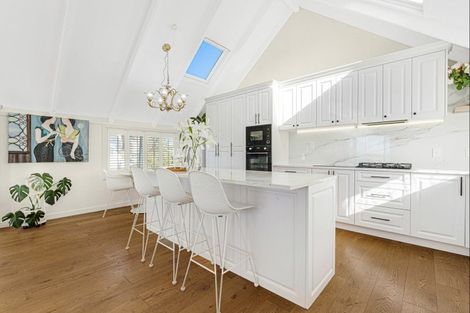 Photo of property in 2/22 Salem Place, Torbay, Auckland, 0630