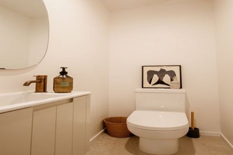 Photo of property in 2/229 Waimea Terrace, Beckenham, Christchurch, 8023