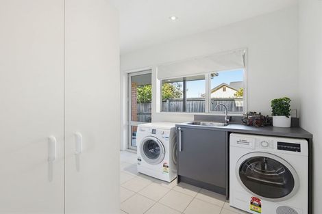 Photo of property in 35 Heathridge Place, Lincoln, 7608