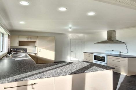 Photo of property in 114 Alcoba Street, Te Kamo, Kamo, 0112