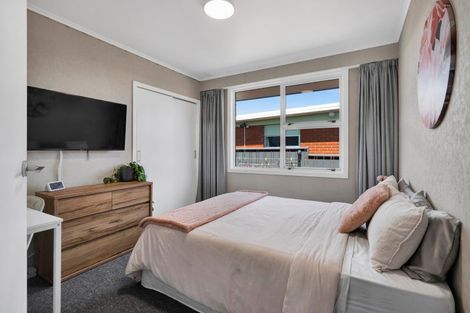 Photo of property in 64 Nevada Drive, Merrilands, New Plymouth, 4312