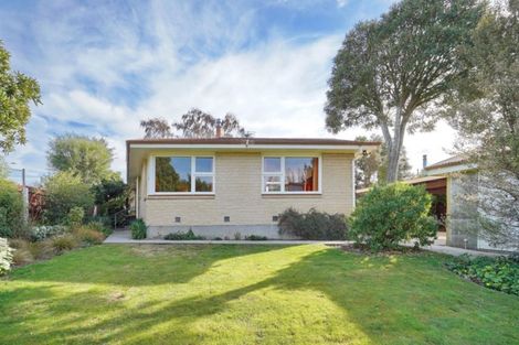 Photo of property in 31 Waiau Street, Cracroft, Christchurch, 8025