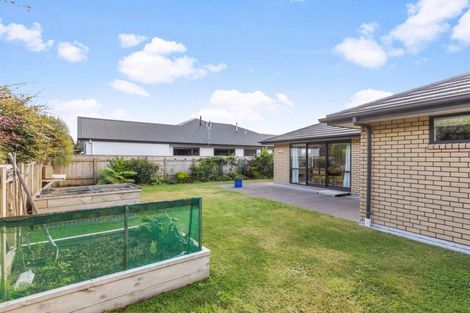 Photo of property in 38 Fernbrook Drive, Hurworth, New Plymouth, 4310