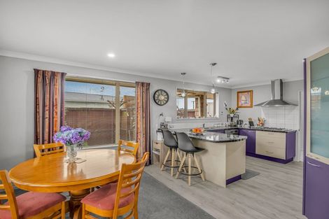 Photo of property in 10 Ropley Street, Amberley, 7410