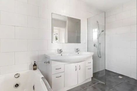 Photo of property in 35 Takanini School Road, Takanini, 2112