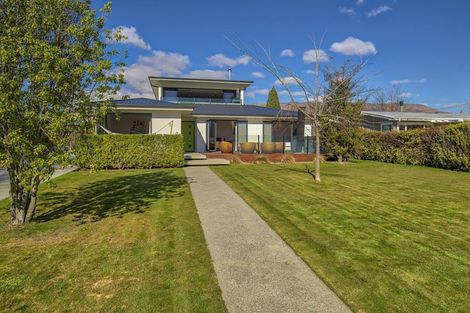 Photo of property in 156 Upton Street, Wanaka, 9305