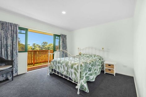 Photo of property in 6 Pararewa Drive, Whalers Gate, New Plymouth, 4310