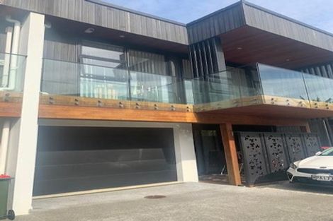 Photo of property in 40d Reeves Road, Pakuranga, Auckland, 2010