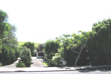 Photo of property in 1/17 Glenvar Road, Torbay, Auckland, 0630