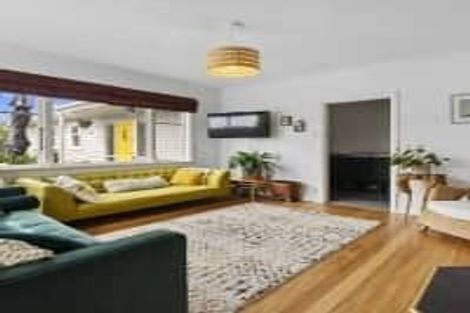 Photo of property in 1 Goldsborough Avenue, Raumati Beach, Paraparaumu, 5032