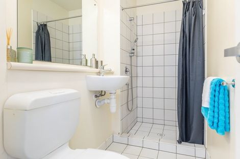Photo of property in Oakwood Hall Apartments, 5d/81 Wakefield Street, Auckland Central, Auckland, 1010