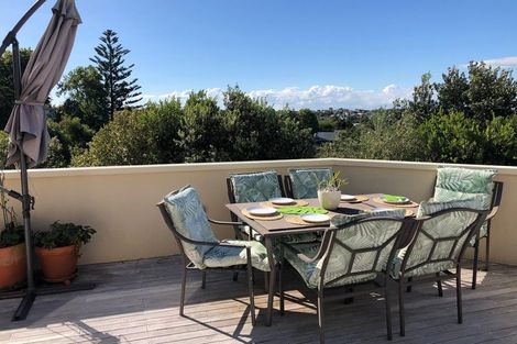 Photo of property in 24b View Road, Shelly Park, Auckland, 2014