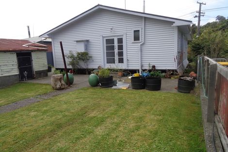 Photo of property in 110 Marsden Road, Greymouth, 7805