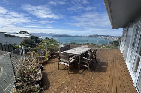 Photo of property in 12 Rama Crescent, Khandallah, Wellington, 6035