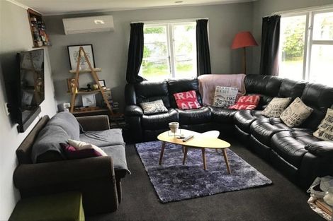 Photo of property in 9 Carroll Grove, Trentham, Upper Hutt, 5018